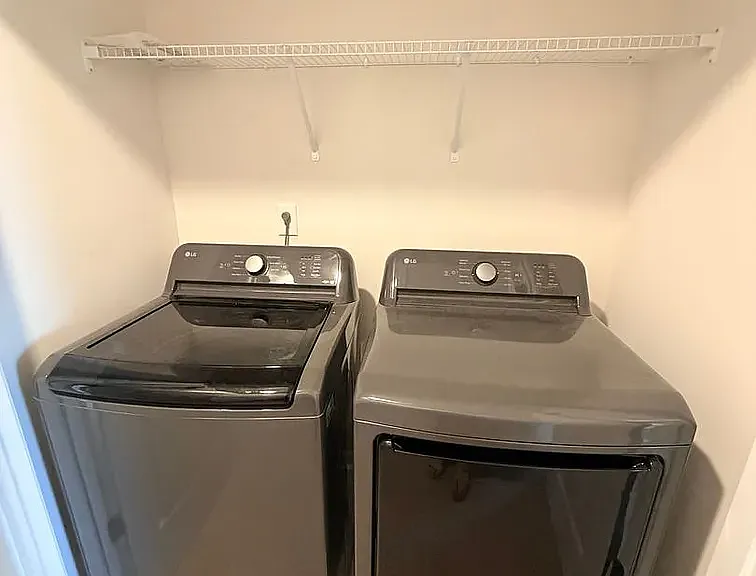 768 Fountain Park Blvd — Photo 7