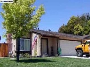 1872 Autumn Oak Dr, Livermore, CA 94551