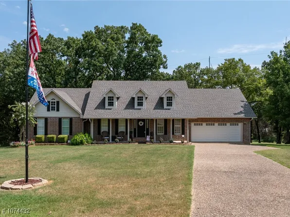 1413 Woodland Ter, Booneville, AR 72927