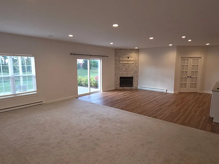 W239N3743 River Birch Ct — Photo 34