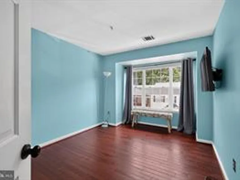 10 Augustine Ct — Photo 10
