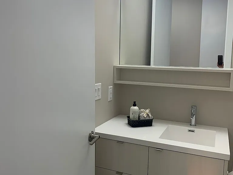 457 Plains Rd E #403 — Photo 14