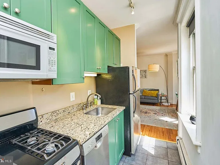 1831 Belmont Rd NW #301 — Photo 7