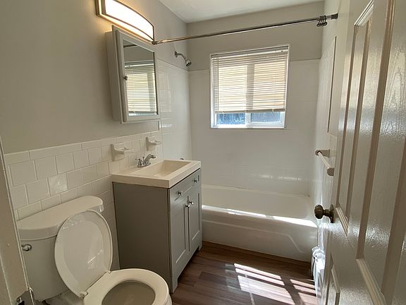 5th image of 50 Francis St APT 22