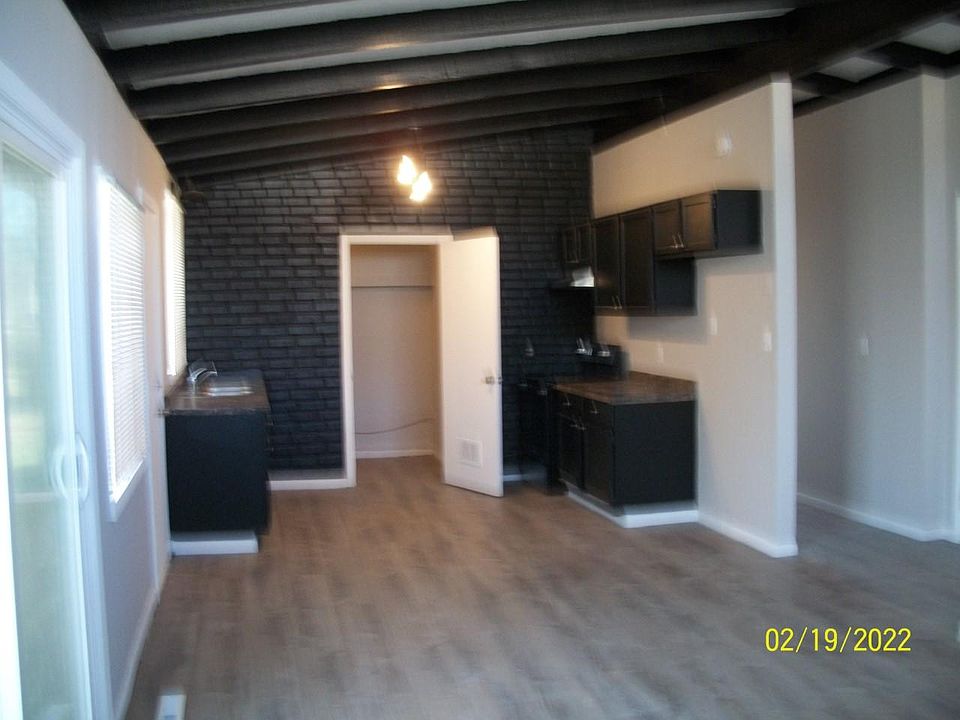 1st image of 5525 E 42nd St