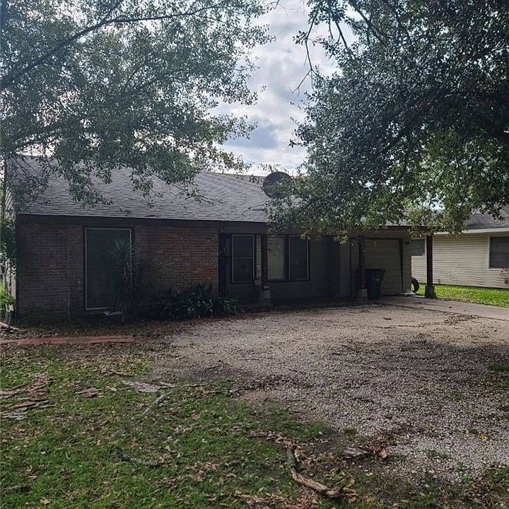 1st image of 2034 Orchid St