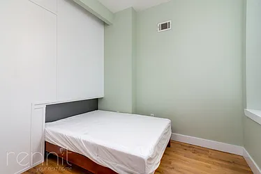 Rented by Rennit Inc.