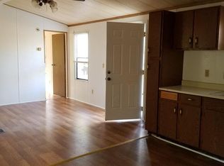 1464 Kenwood Rd, Manning, SC 29102