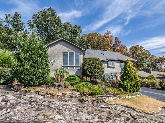 2nd image of 349 Snead Dr