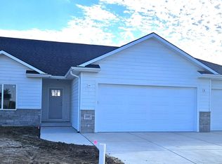648 W 24th Cir, Wahoo, NE 68066