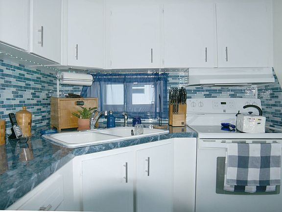 4th image of 29081 Us Highway 19 N Unit 106