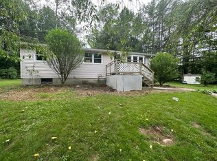 31 Harrington Rd, Charlton, MA 01507