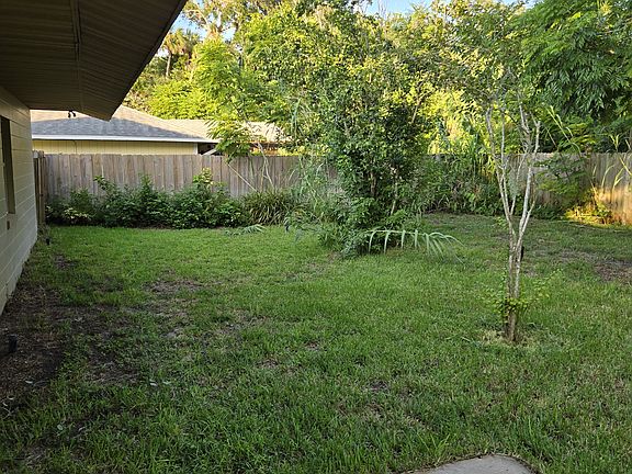 4th image of 510 Cherrywood Dr