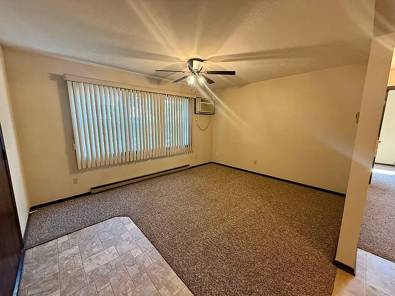 1904 Neupert Ave — Photo 3