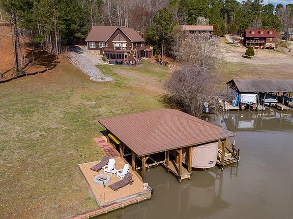 2nd image of 238 Dogwood Way