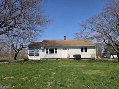 697 W Denneys Rd, Dover, DE, 19904