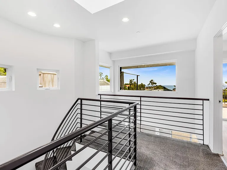 384 Loma Ter — Photo 24