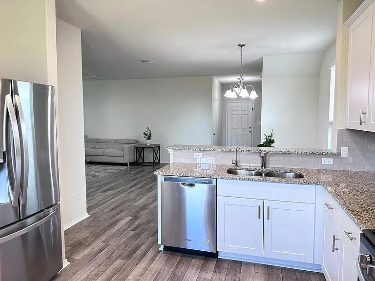 508 Black Alder St — Photo 14