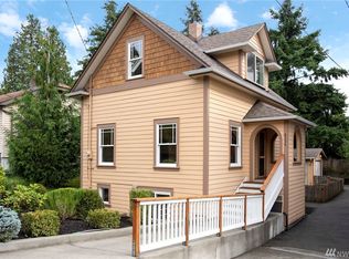 8534 Ashworth Ave N, Seattle, WA 98103