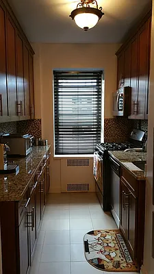 Sold by EZ Sell Realty | media 8