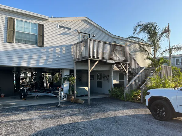 6736 Gull Ln #2, Hudson, FL 34667