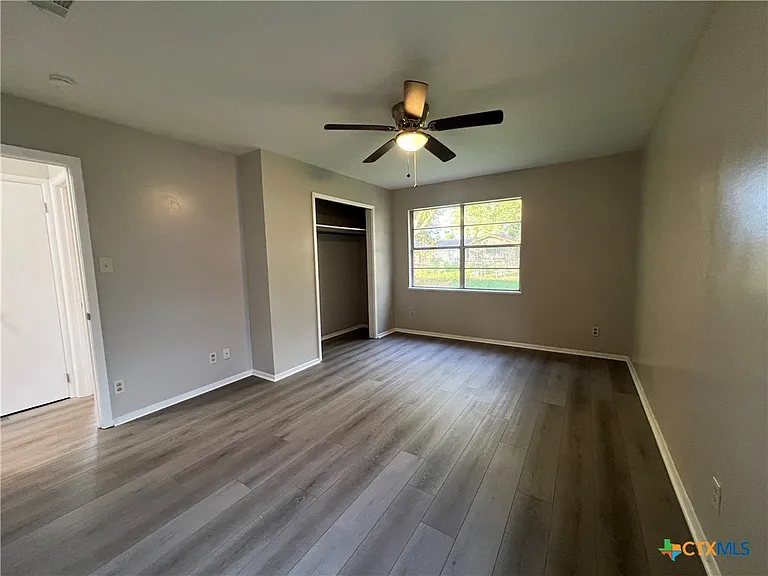 4612 Camellia St — Photo 14