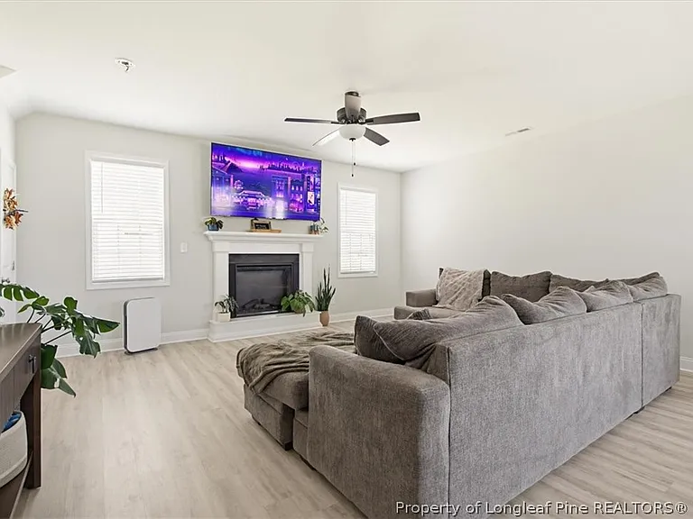 355 Winnsboro Rd — Photo 8