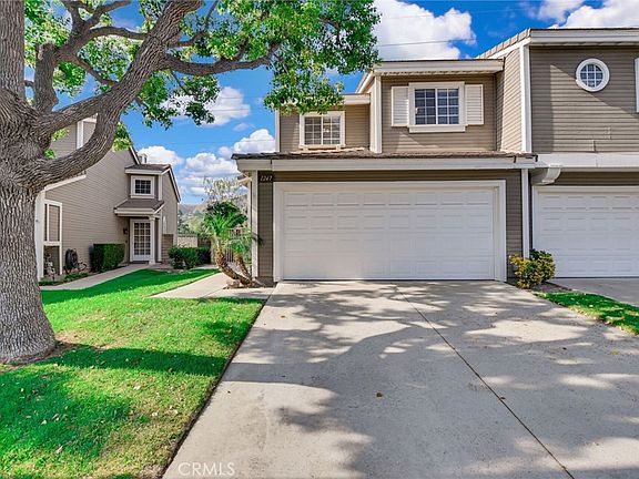 4th image of 1247 Deer Creek Rd