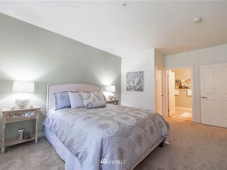 22615 NE Alder Crest Dr #102 — Photo 12