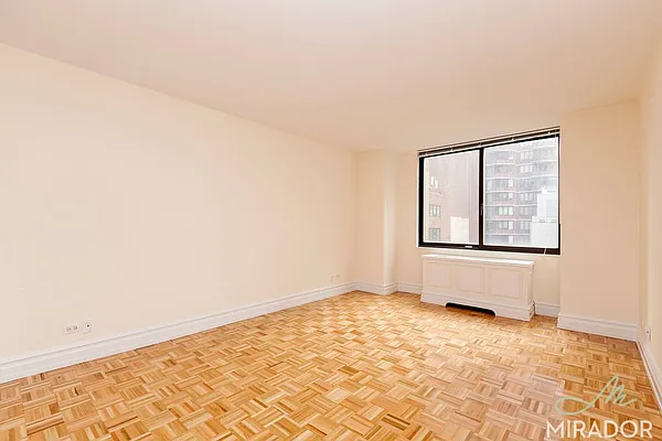 Rented by Mirador Real Estate | media 2