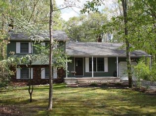 4 Oak Dr, Tabernacle, NJ 08088