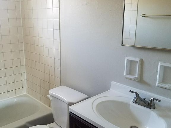 4th image of 5804 N Meadows Blvd APT E