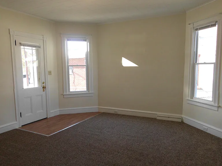 205 E Pine St #1 — Photo 7