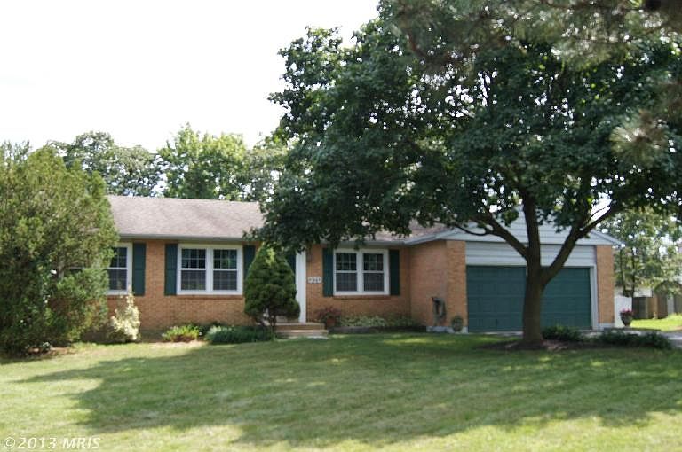 2nd image of 25 Highland Ave
