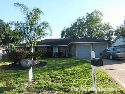 1st image of 2111 Victoria Ct