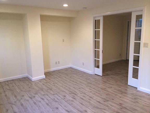 4th image of 1731 Lawton St #B