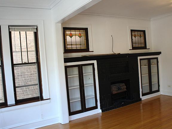 5th image of 5824 N Virginia Ave #1