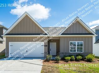 2253 Headrick Rd, Bessemer, AL 35022