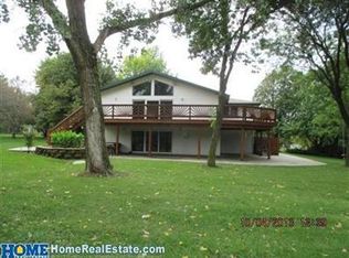 7320 Travis Dr, Lincoln, NE 68516