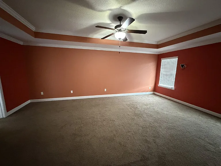 664 Piedmont Ave — Photo 17