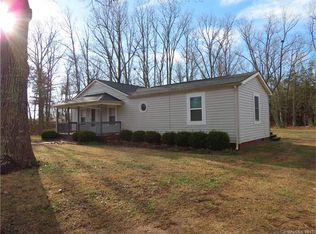 127 Allgood Ln, Maiden, NC 28650