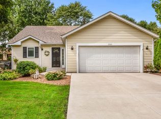 2985 Ontario Rd, Little Canada, MN 55117