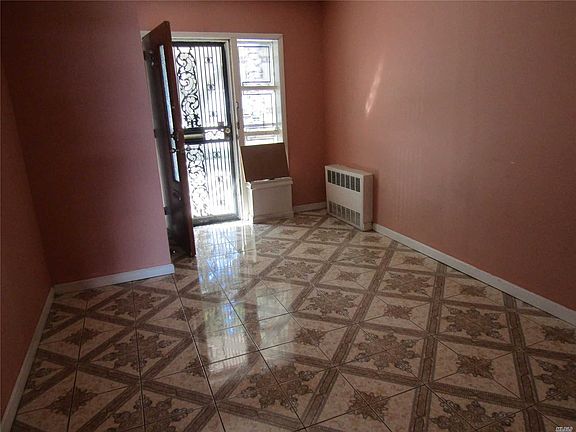 4th image of 21306 Hillside Ave