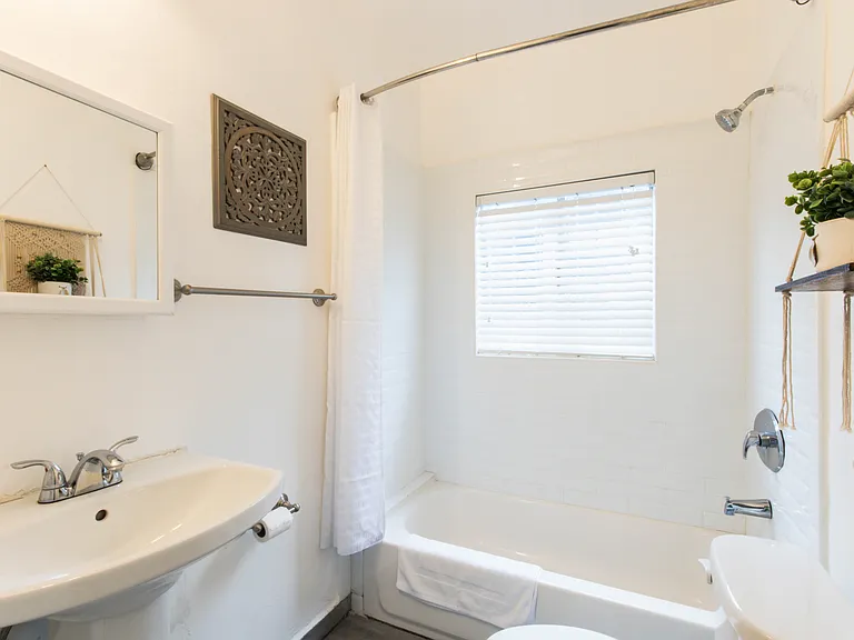 1806 Washington Way #B — Photo 20