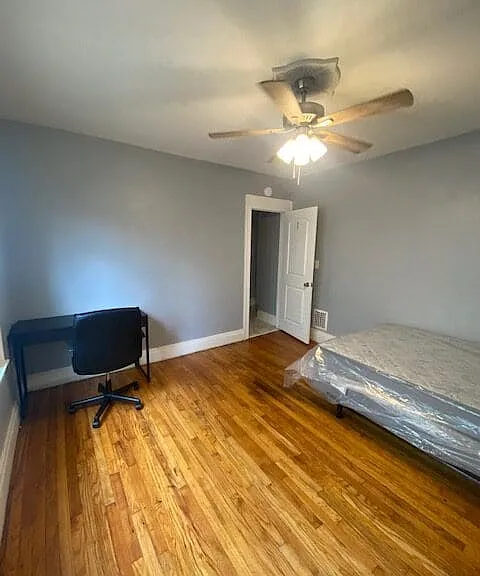2411 E Genesee St #1 — Photo 6