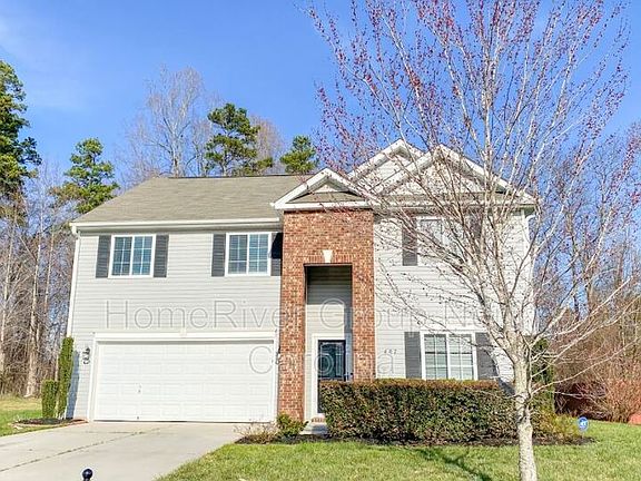3rd image of 407 Walnut Crossing Dr
