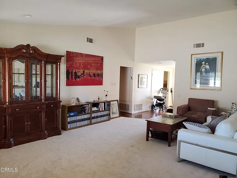 34010 Village 34 — Photo 3