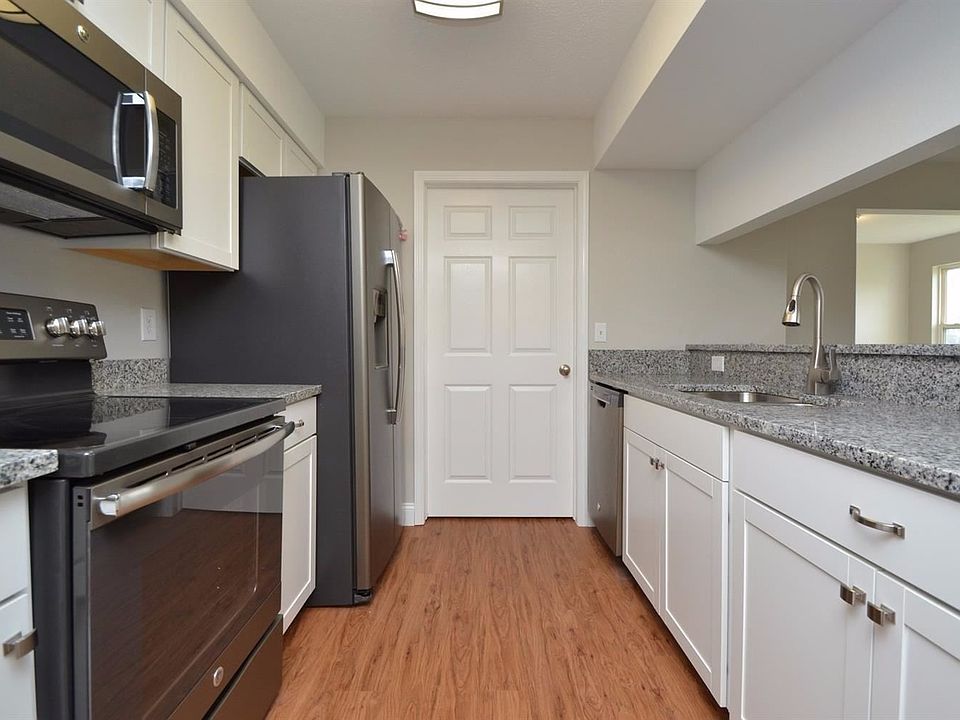 1st image of 1785 Weatherstone Dr