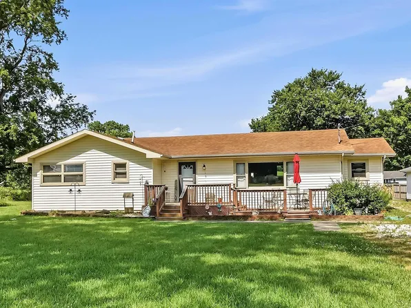 6020 S Elm Dr, Marion, IN 46953