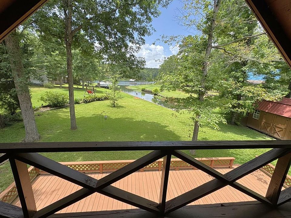 1st image of 190 Timberlane Loop